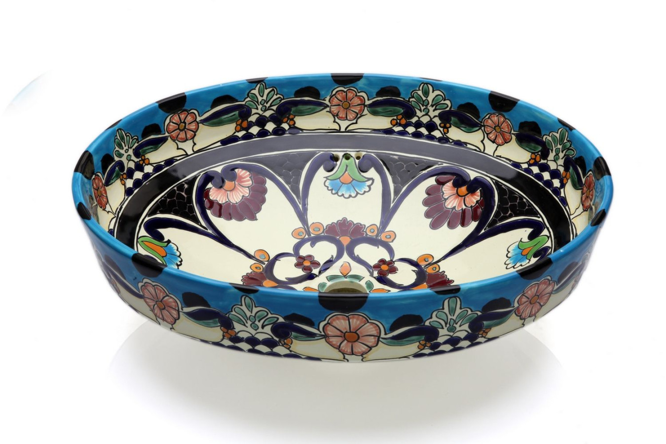 La Reina - talavera vessel sink