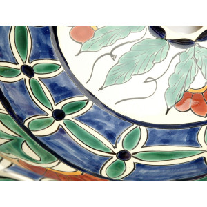 Daira - Mexican Talavera sink