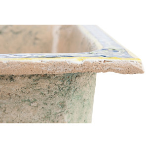 Terra - A square ceramic sink from Italy