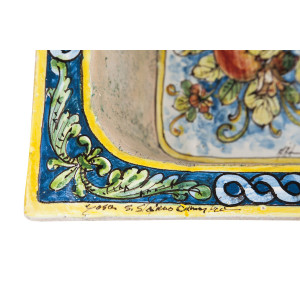 Terra - A square ceramic sink from Italy