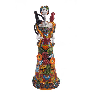 Frida con rebozo - traditional figure of La catrina from Mexico