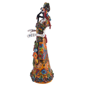Frida con rebozo - traditional figure of La catrina from Mexico