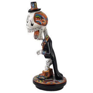 Catrin Posadas - traditional Talavera statue from Mexico