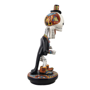 Catrin Posadas - traditional Talavera statue from Mexico