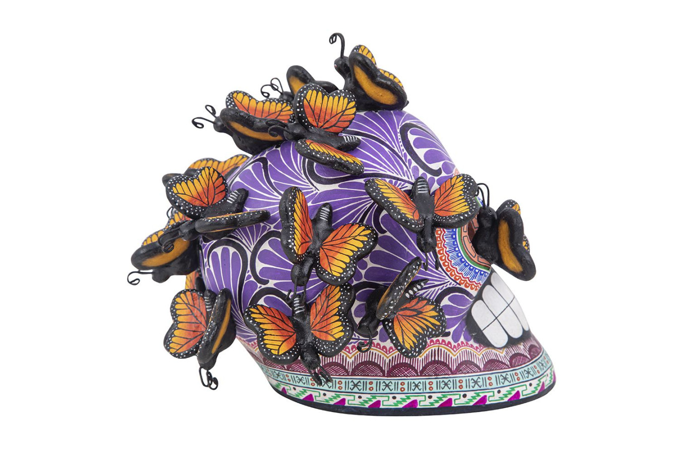 Cráneo con mariposas - skull with butterflies from Mexico