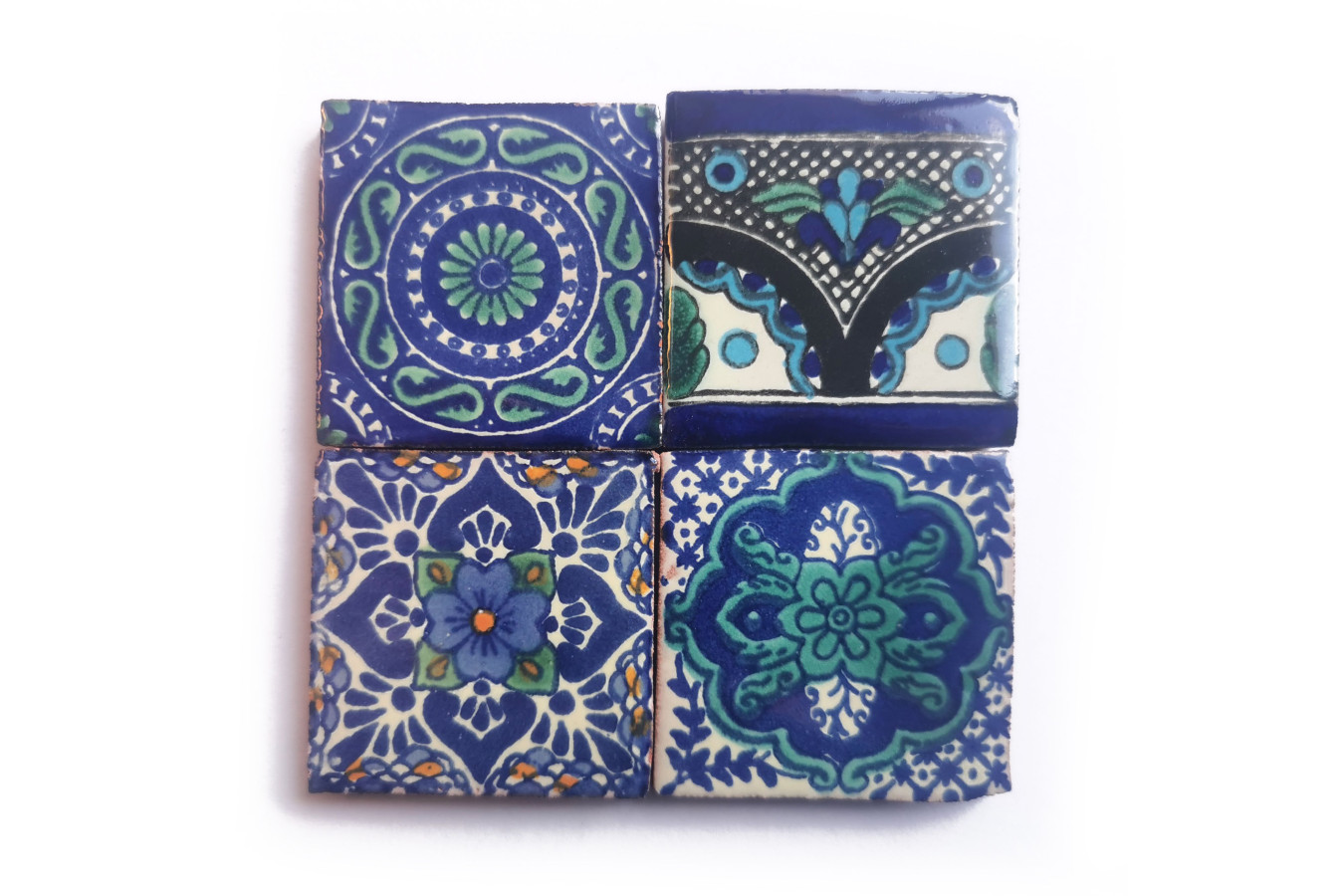 Teobaldo - set of four ceramic magnets