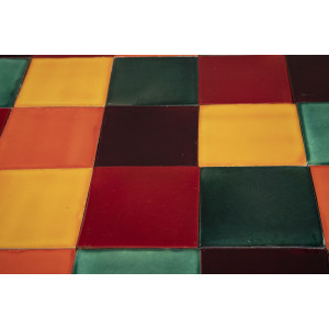 Borgońa - patchwork of single-color tiles - 90 pieces, 1 m2