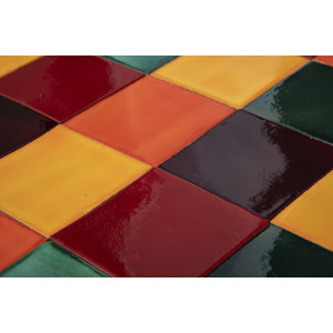Borgońa - patchwork of single-color tiles - 90 pieces, 1 m2