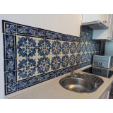 Mariposa - A set of Mexican tiles with a border