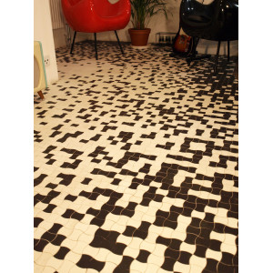 Modernism tiles - Hourglass