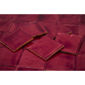Vino Deslavado - Talavera red single colour tiles