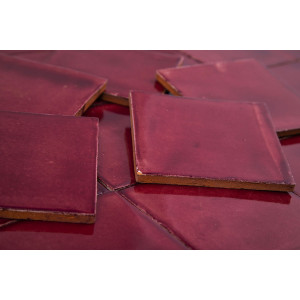 Vino Deslavado - Talavera red single colour tiles