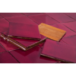 Rosa Mexicano - red single-coloured tiles Talavera