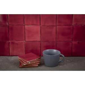 Rosa Mexicano - red single-coloured tiles Talavera