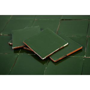 Verde Esmeralda - dark green ceramic monocolour tiles