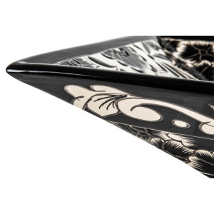 Serena prima - black countertop sink with bolded pattern