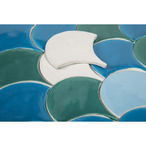 Fish scale - "Laguna Agua Brava" tile set from the "Water" series