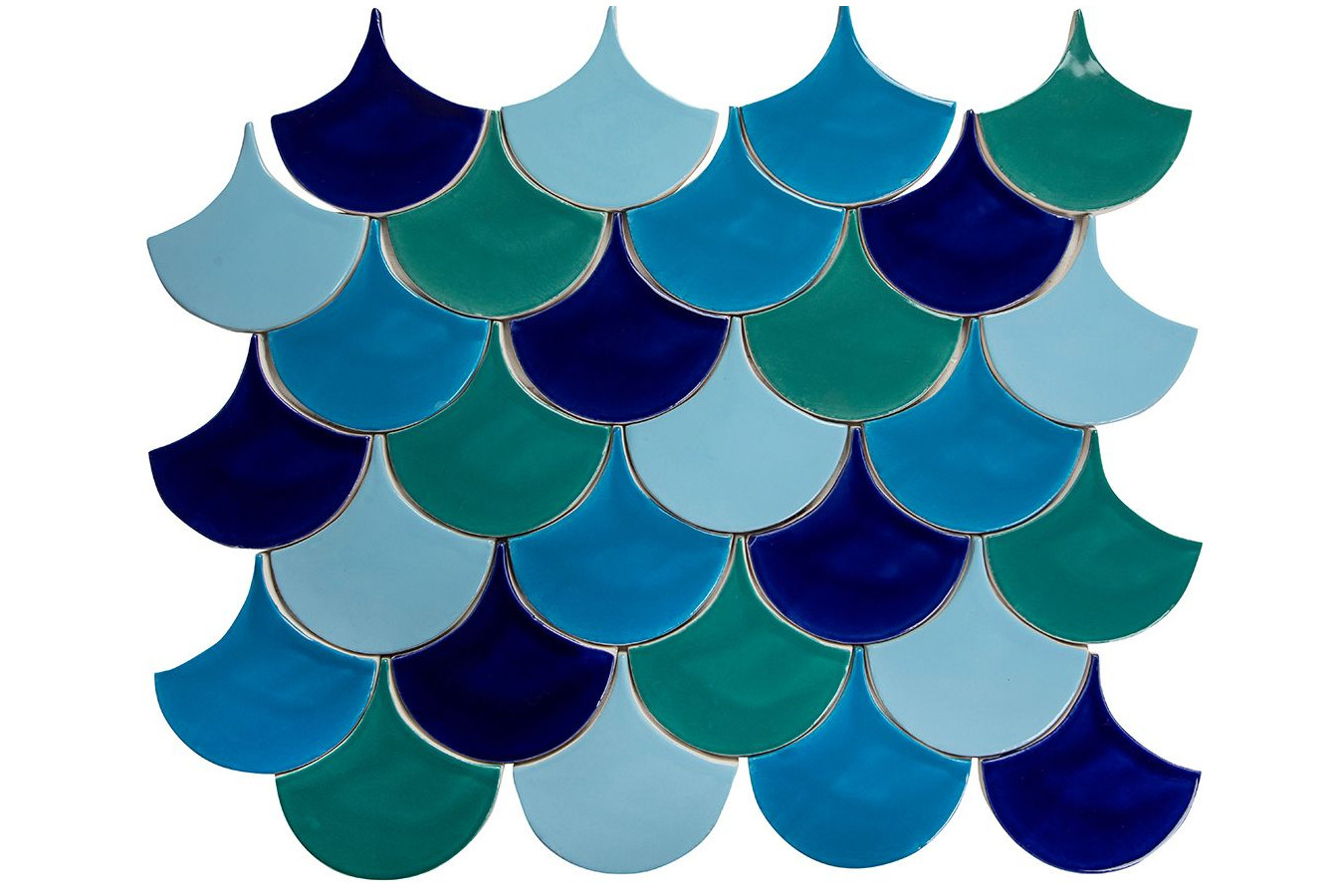 Fish scale - "Lake Bacalar" tile set from the "Water" series