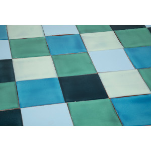 Azuta - patchwork of single-colour tiles - 90 pcs, 1 m2