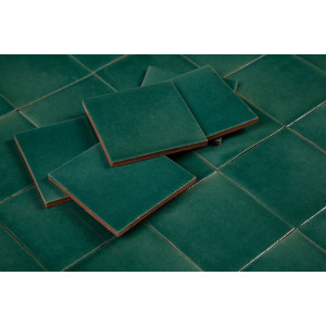 Verde Rana - green ceramic monocolour tiles
