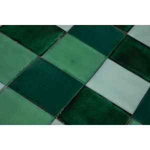 Verna - Green patchwork of single color tiles - 30 pcs