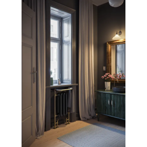Warwick - cast iron freestanding bathroom radiator