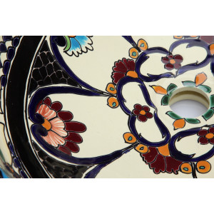 La Reina - talavera vessel sink