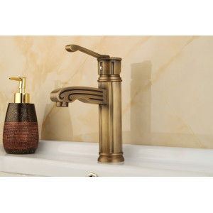 Abelardo - retro wash basin mixer