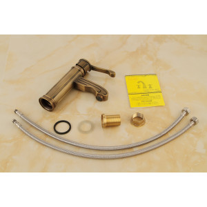 Abelardo - retro wash basin mixer