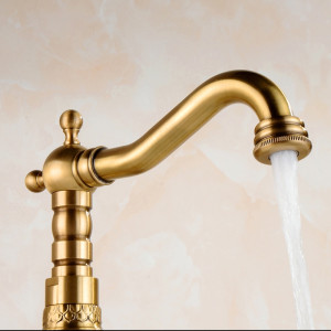 Agueda - retro wash basin mixer