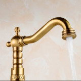 Agueda - retro wash basin mixer
