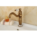 Clementine - brass wash basin mixer