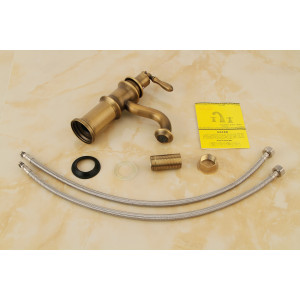 Felippe - brass wash basin mixer