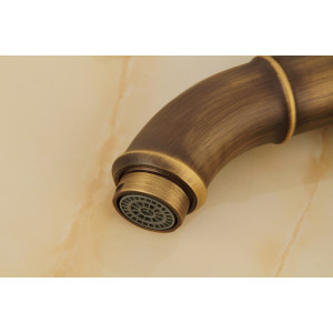 Noemi - brass wash basin mixer