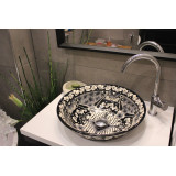Serena - Black and white Mexican sink