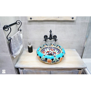 La Reina - Mexican vessel sink